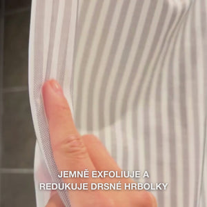 Keratosis Pilaris Sprchový gel na keratózu pilaris, ucpané póry a zarudnutí. S kyselinou salicylovou, niacinamidem, zinkem PCA a vitamínem E pro viditelné výsledky.