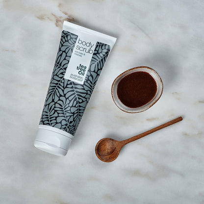 Tělový peeling pro aknózní pokožku - Hloubkově čisticí peeling se 100% přírodním Tea Tree olejem, proti černým tečkám a rozšířeným pórům