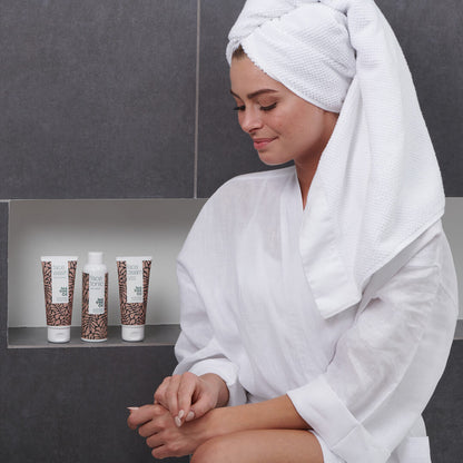 Sada 4 produktů proti pupínkům na čele - 4 produkty na péči o černé tečky a pupínky na čele