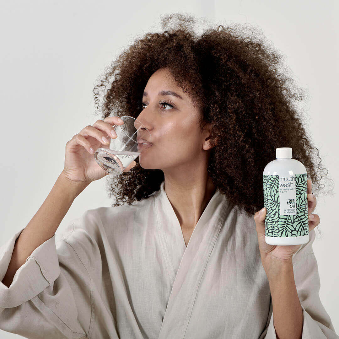 Balení 5 produktů pro zdravé dásně, zuby a jazyk — Přípravky s Tea Tree Oil pro každodenní péči o dásně, zuby a jazyk